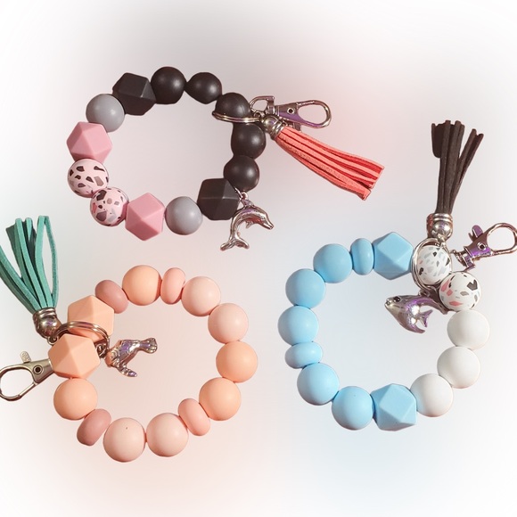 Made by MyGirls - Under the sea! Wearable Keychain with Charm & Tassel - Picture 2 of 2